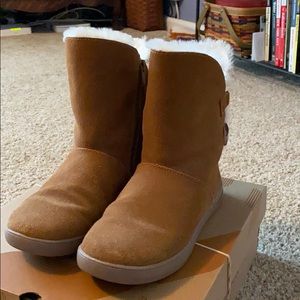 Koolaburra by Ugg Women’s Shazi Short